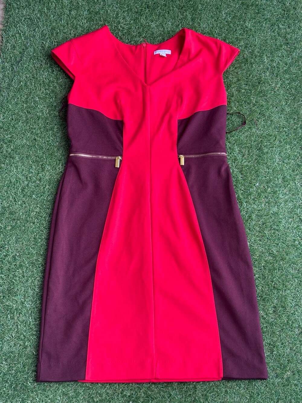 New York & Company Colorblock Zipper Sheath Dress Red and Burgundy Size L